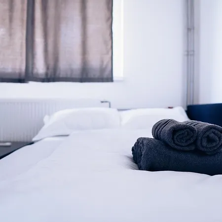 Getaway 2-rooms Near The * Bucharest