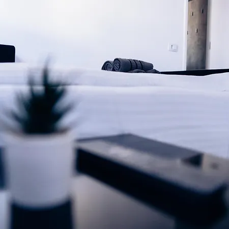 Apartment Getaway 2-rooms Near The Bucharest